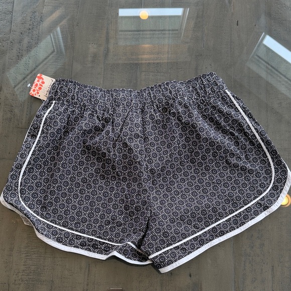 NWT. FP Movement by Free People Black and White Athletic Shorts. Womens size L - Picture 6 of 7